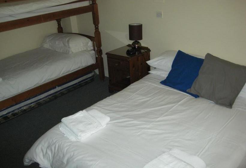 Общежитие Dare Valley Country Park Accommodation