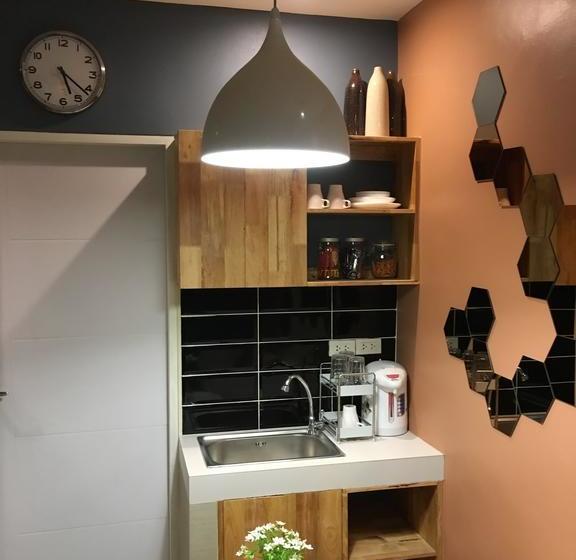 Общежитие Siam Host Ratchadaphisek  Mrt Ladprao