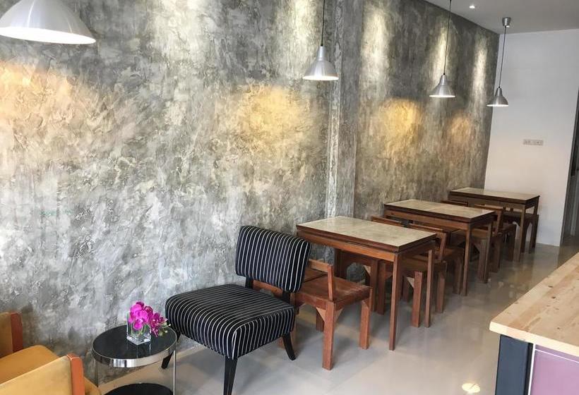 Общежитие Siam Host Ratchadaphisek  Mrt Ladprao