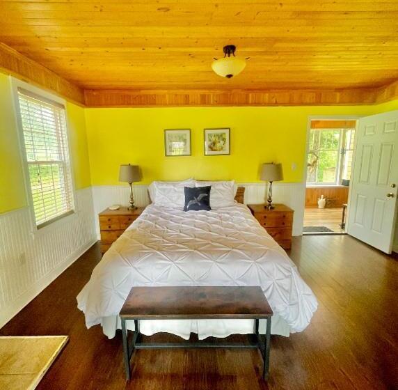 تختخواب و صبحانه Alma Shore Lane Suites & Cottages