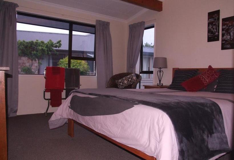 تختخواب و صبحانه Annie's Bnb At 7c