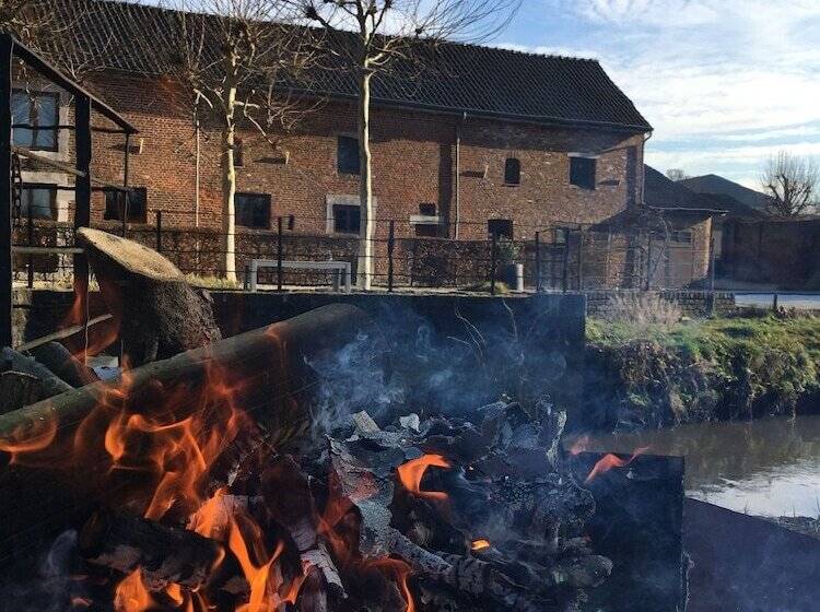 مبيت وإفطار De Ruttermolen