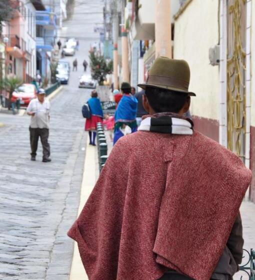 Community Hostel Alausi