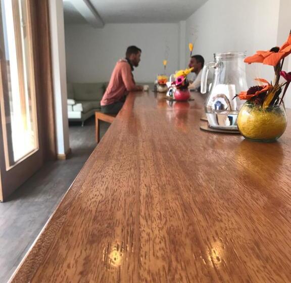 Community Hostel Alausi