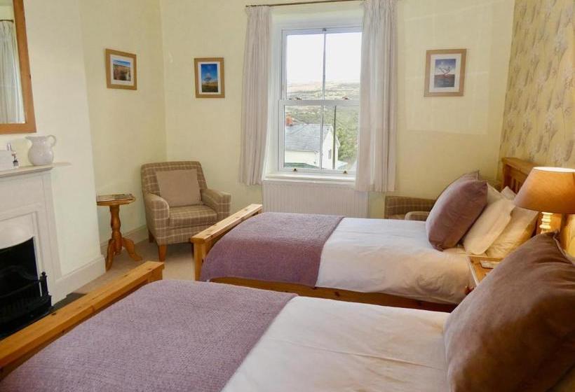 Dartmoor House B&b