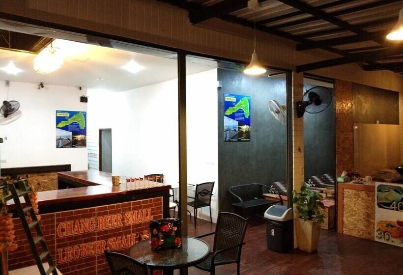 Decho Hostel