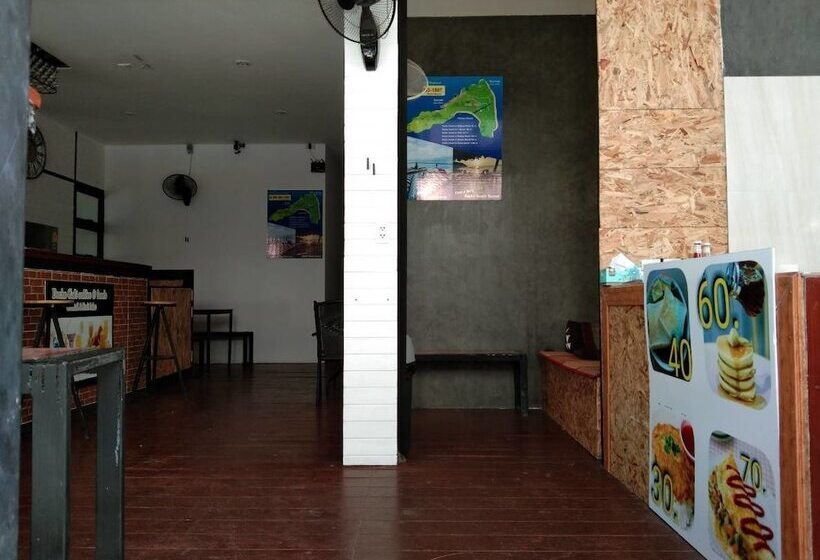 Decho Hostel
