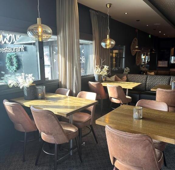 ågotnes Hotell & Motell