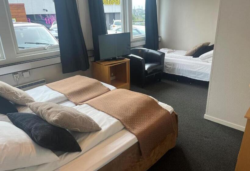 ågotnes Hotell & Motell