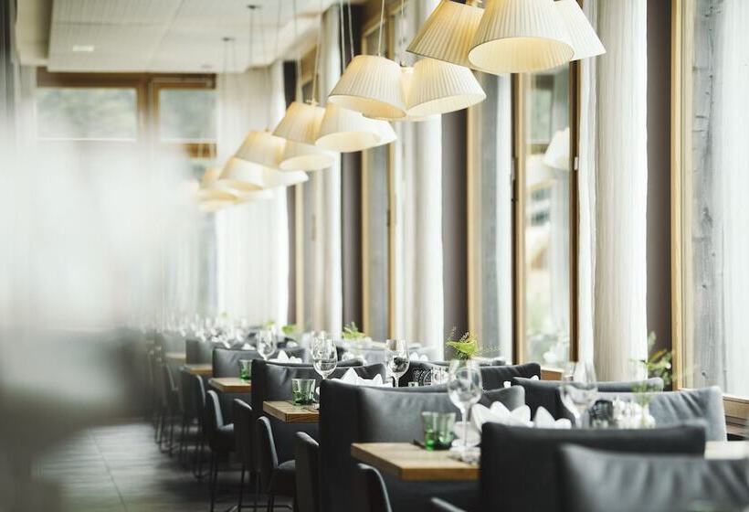 فندق Almhof Family Und Wellness Resort