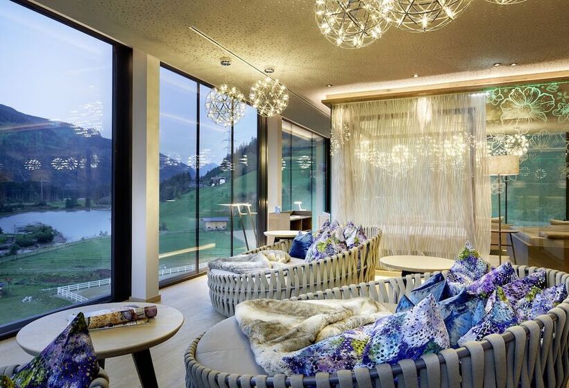 فندق Almhof Family Und Wellness Resort