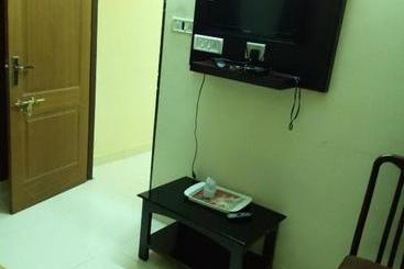 هتل Anandkrishna Residency