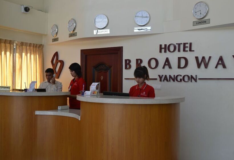 هتل Broadway Yangon