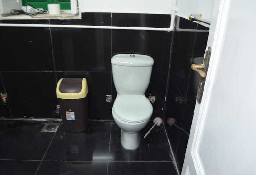 هتل Colour Holidays