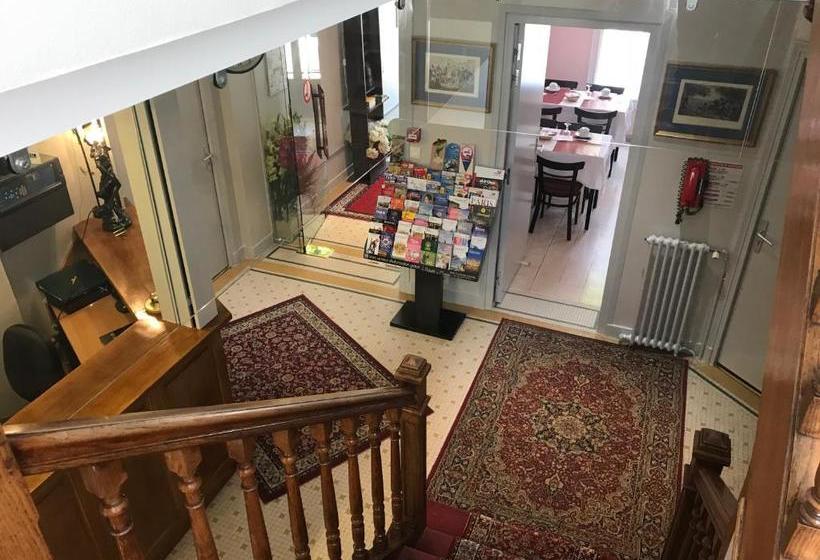 בית מלון כפרי Hôtel De Clagny