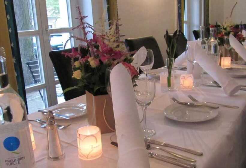 בית מלון כפרי Der Seehof Rheinsberg