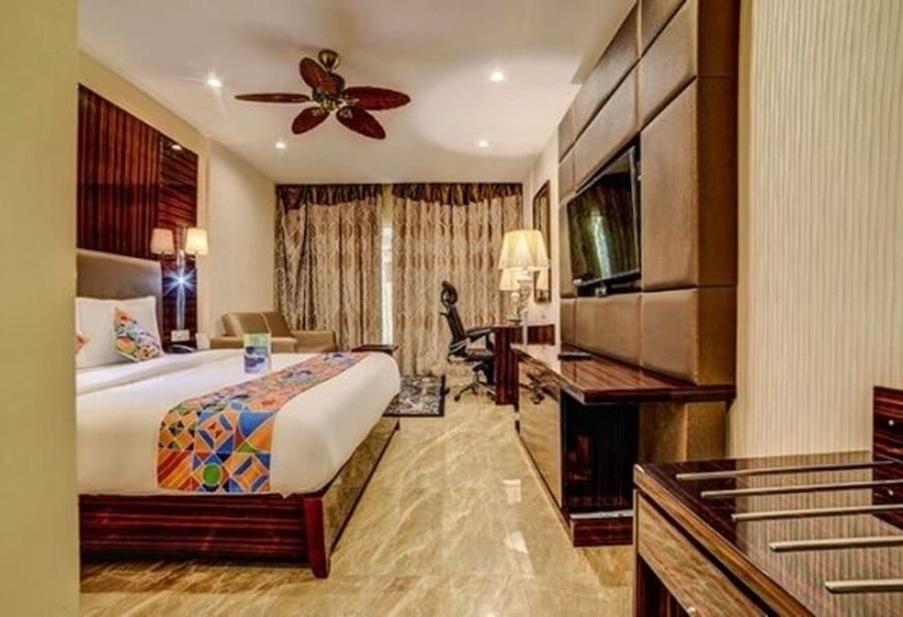 Fabhotel Prime Sarala Crown With Pool   Nr Calangute Beach