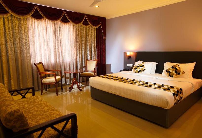 ホテル Gopalapuram International