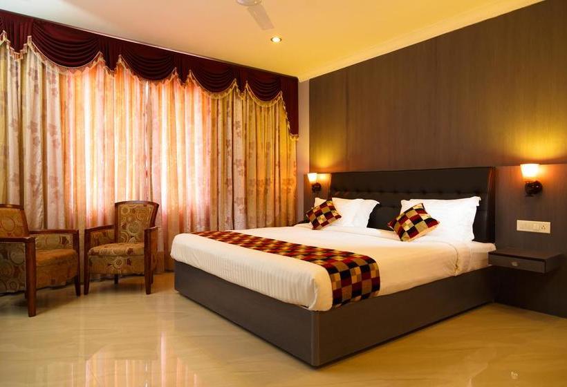 ホテル Gopalapuram International