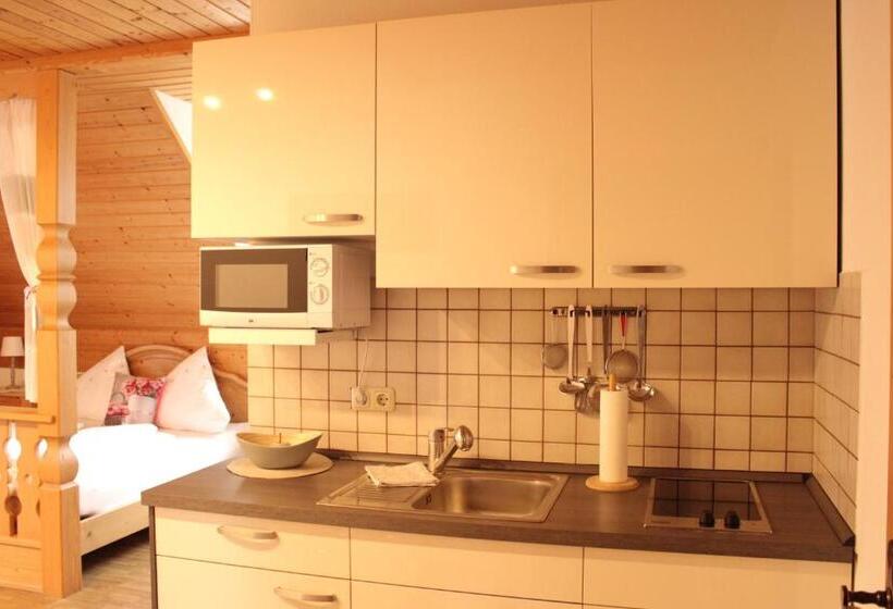 Отель Gästehaus Sporrer