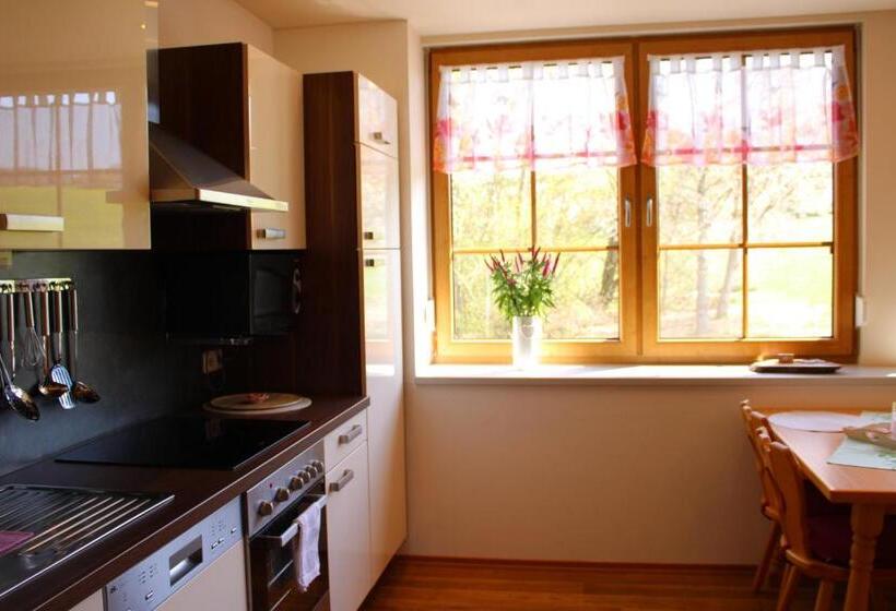 Отель Gästehaus Sporrer