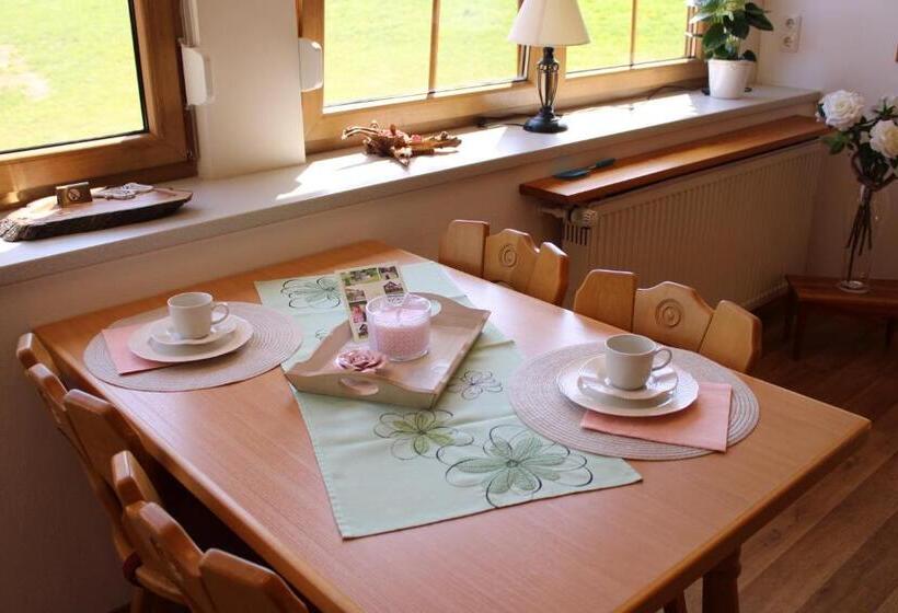 Отель Gästehaus Sporrer