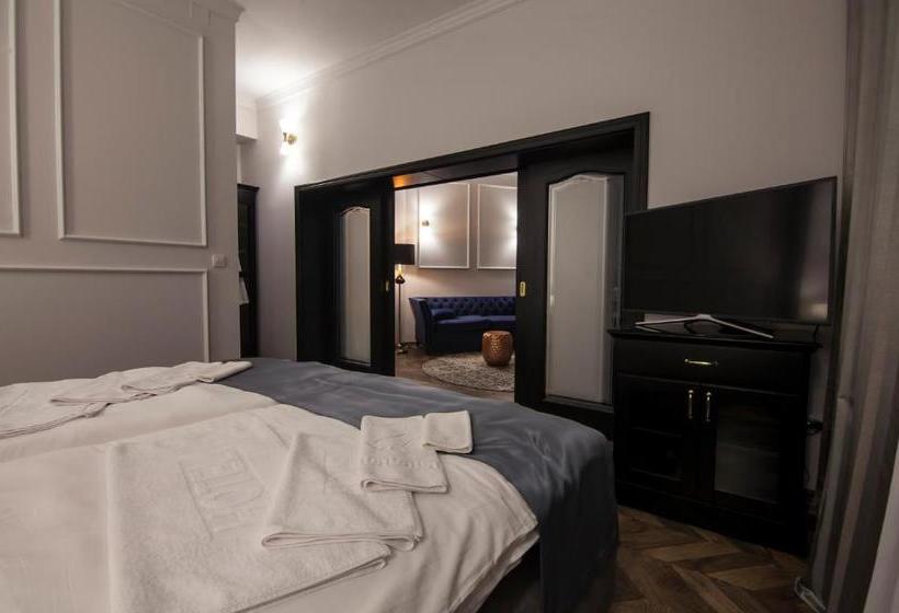 هتل Balkan Centar