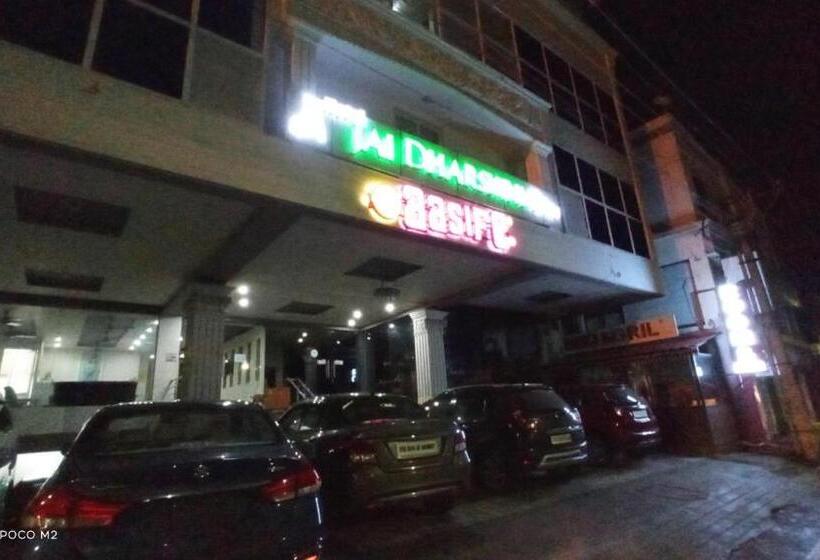 فندق Jaidharshini Palace