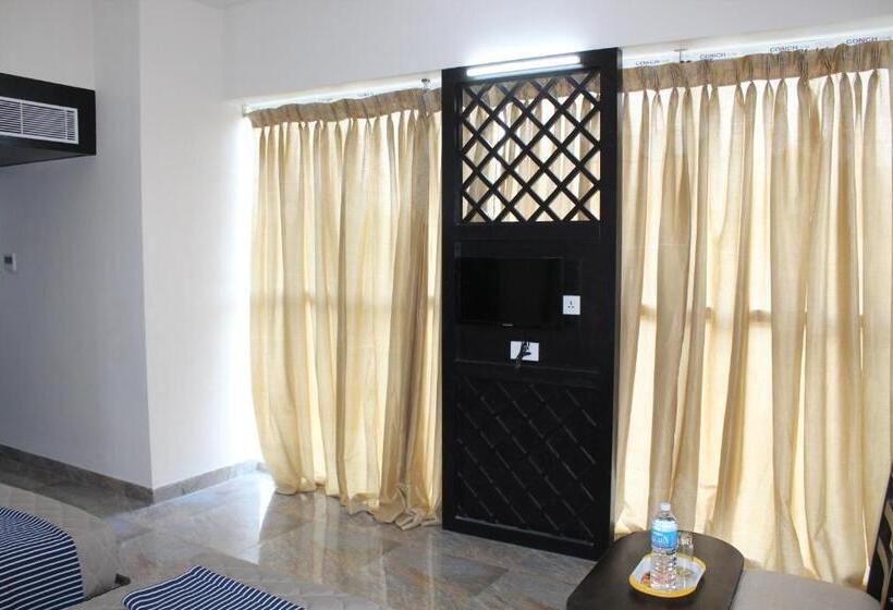 호텔 Jaidharshini Palace