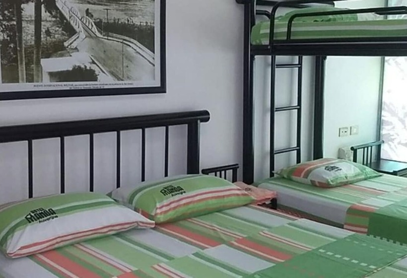 בית מלון כפרי Manoa