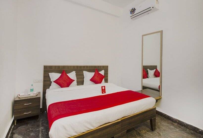 هتل Oyo 484 Secunderabad