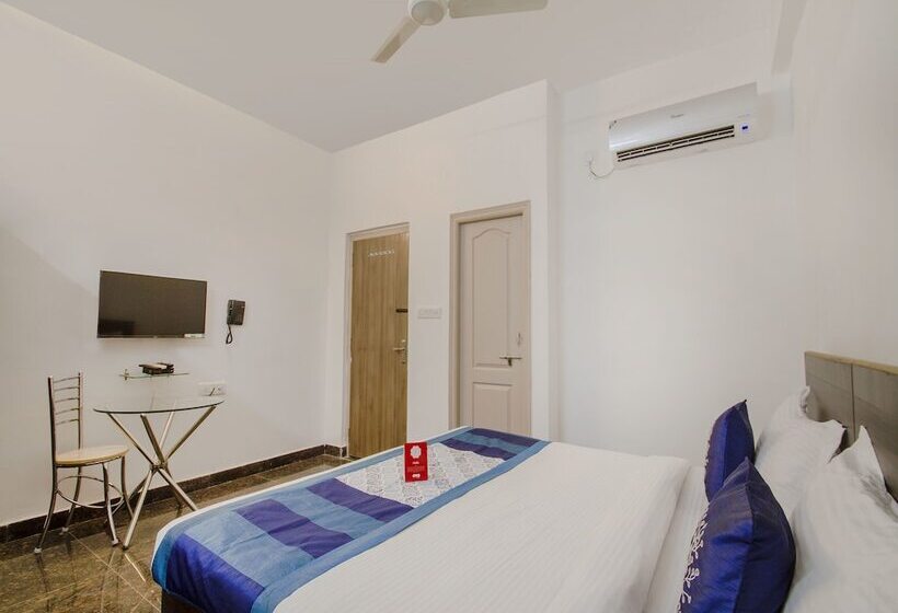 هتل Oyo 484 Secunderabad