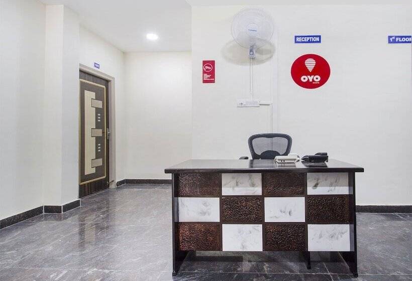 هتل Oyo 484 Secunderabad
