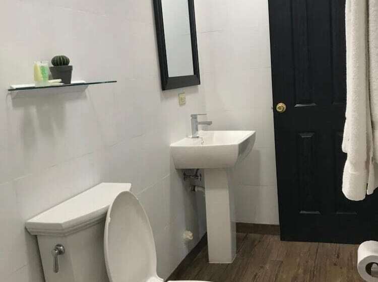 בית מלון כפרי Plaza