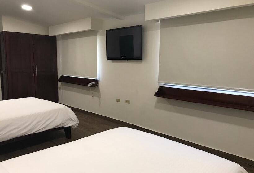 בית מלון כפרי Plaza