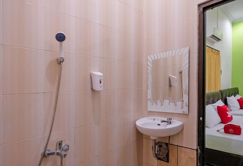 호텔 Zen Rooms B Walk Batu