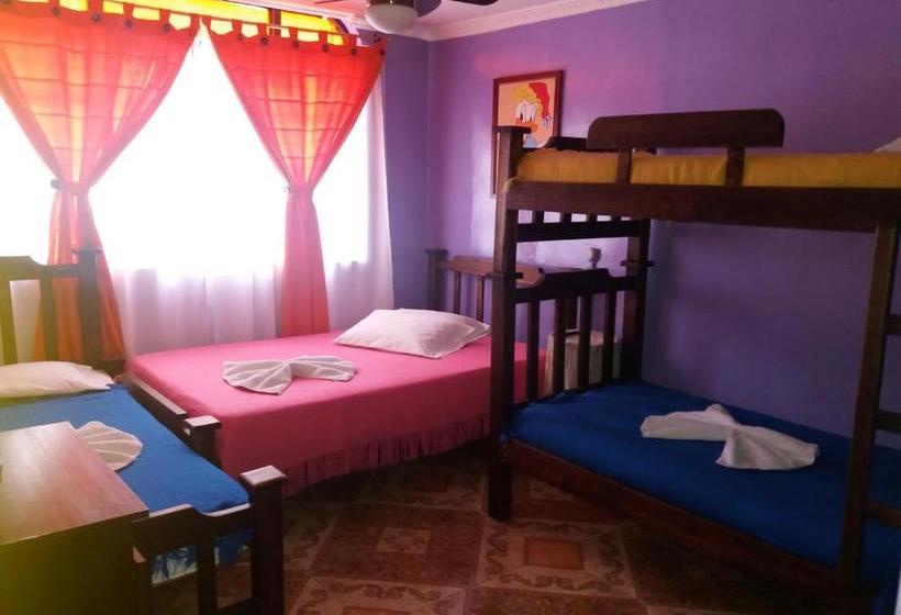 هتل Posada La Casona