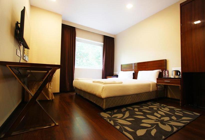 Отель Raahat Inn