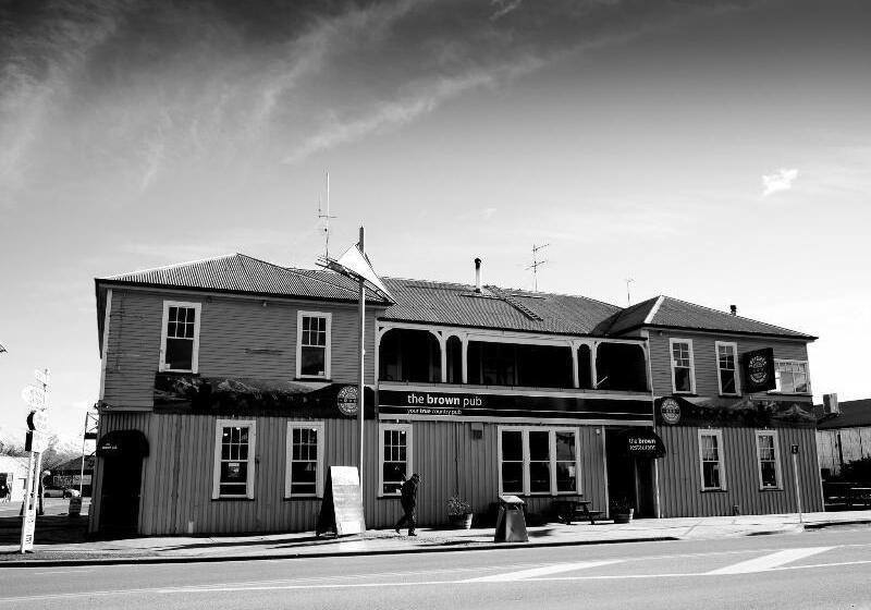 ホテル The Brown Pub