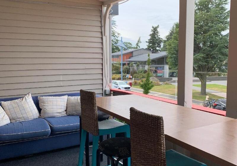 ホテル The Brown Pub