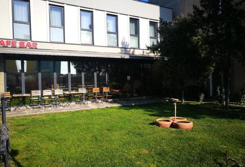 فندق The Classic