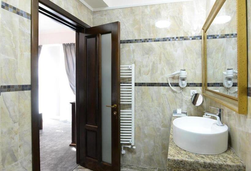 فندق The Classic