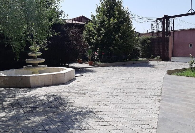 Musa Ler Hotel Yerevan