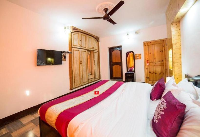 Oyo 5395 Maple Inn Resort