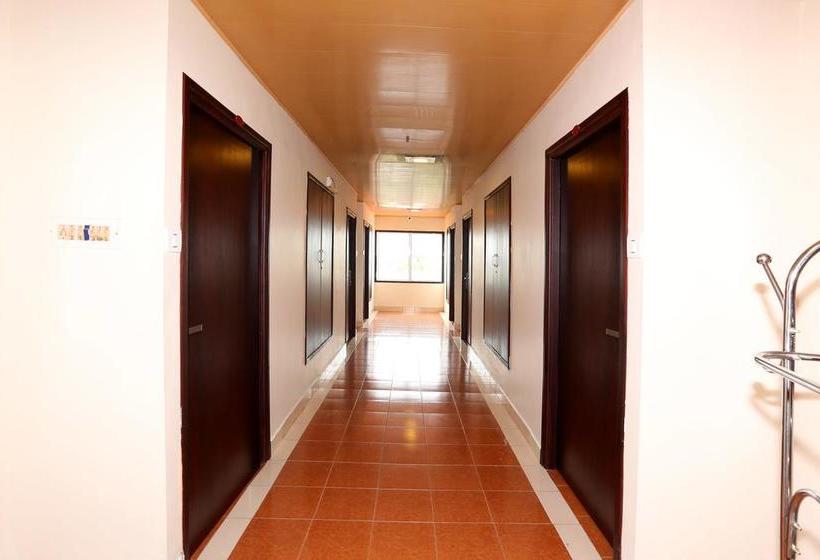 Oyo 9560 Hotel Bellwether