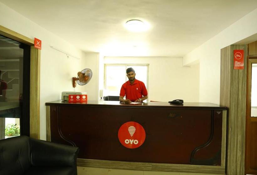Oyo 9560 Hotel Bellwether
