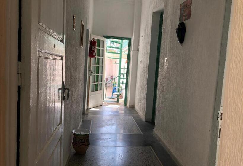 Youth Hostel International Fez