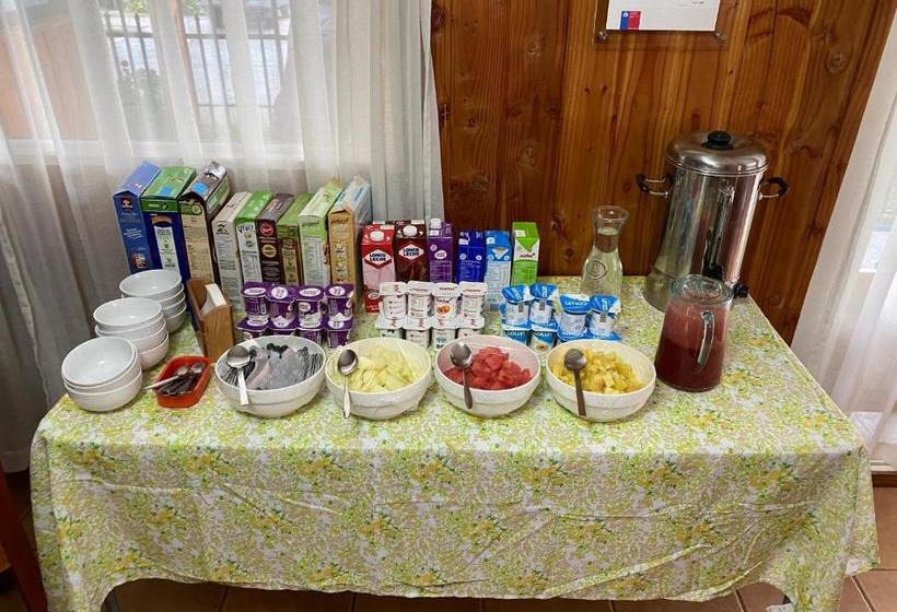 הוסטל Hostal Katemu