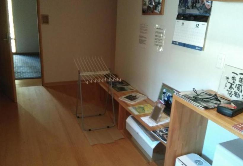 فندق صغير Karuizawa Guest House Dorakuso