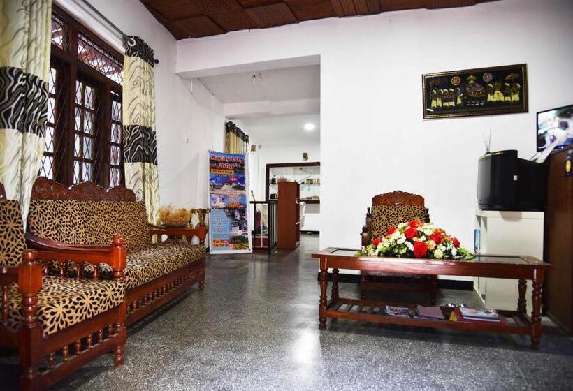 הוסטל Lodge In 611